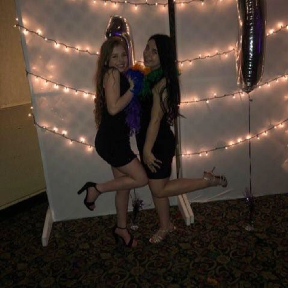 Meet your Posher, Kayla